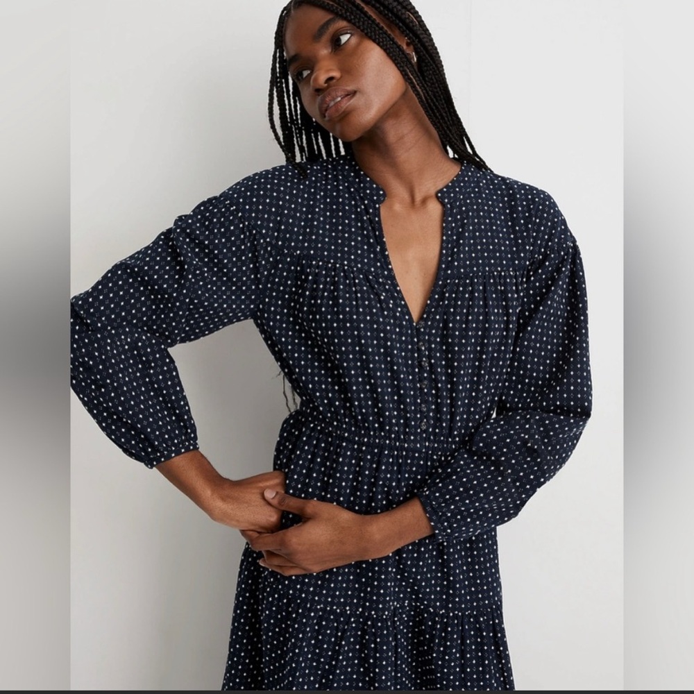 Madewell Dobby V-Neck Tiered Midi Navy Dress Medium